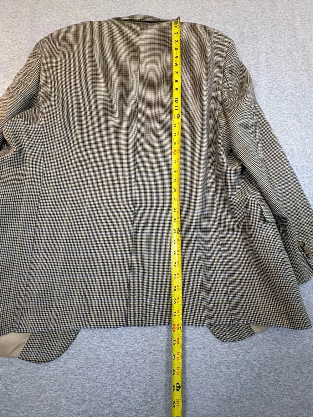 Hart Schaffner Marx 48R Houndstooth Plaid Sport Coat Tan Navy Blue USA Blazer